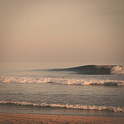 nasz beachbreak Cruz Roja jest światowej klasy z właściwym kierunkiem fali